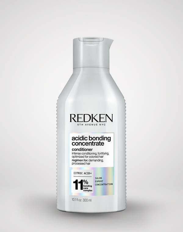 Redken-2020-Acidic-Bonding-Concentrate-Conditioner-Product-Shot-1260x1600-old